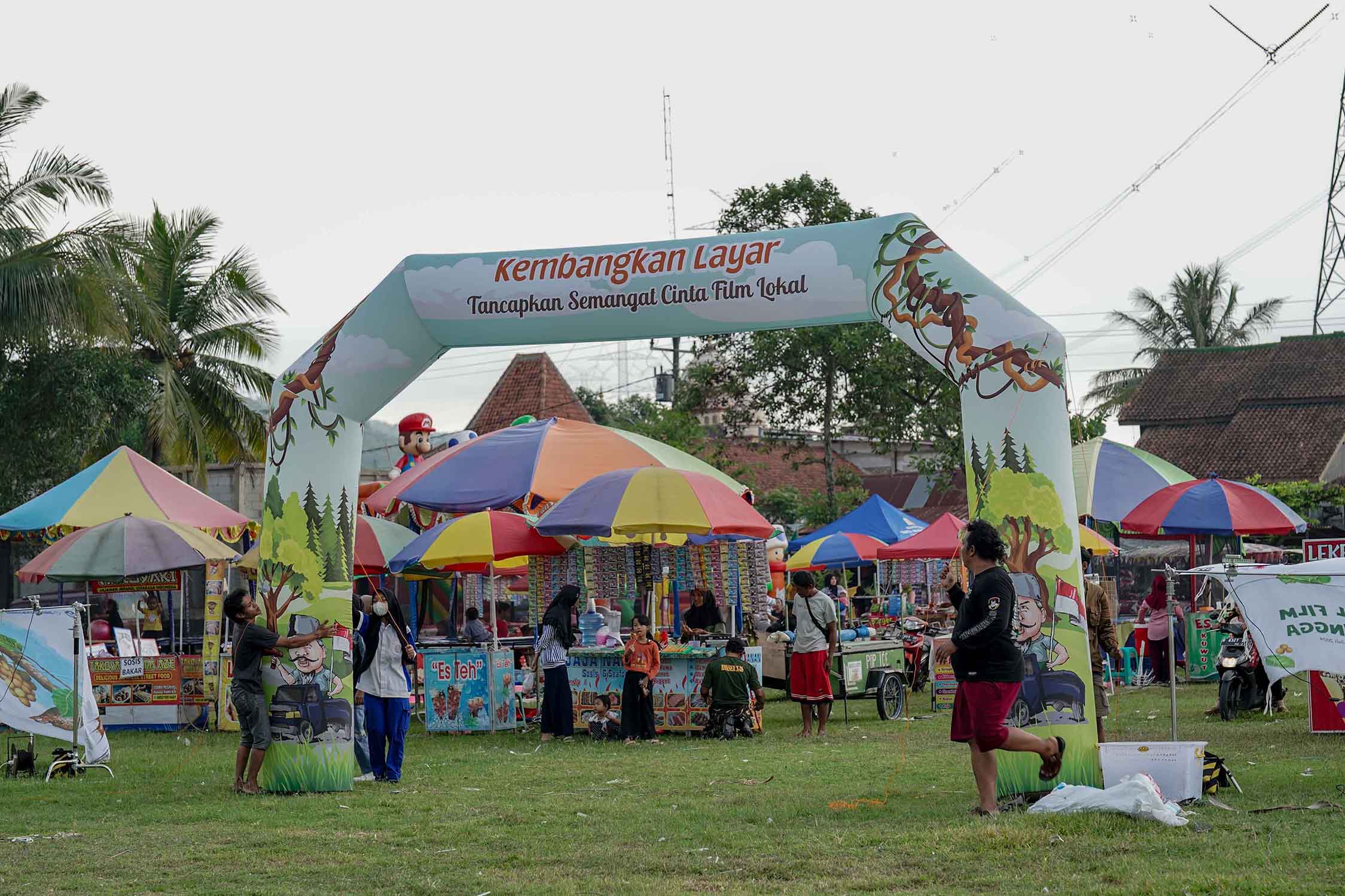 Rahasia Kebahagiaan di Lapangan Karangjengkol: Tempat Hiburan Favorit Warga Cilacap